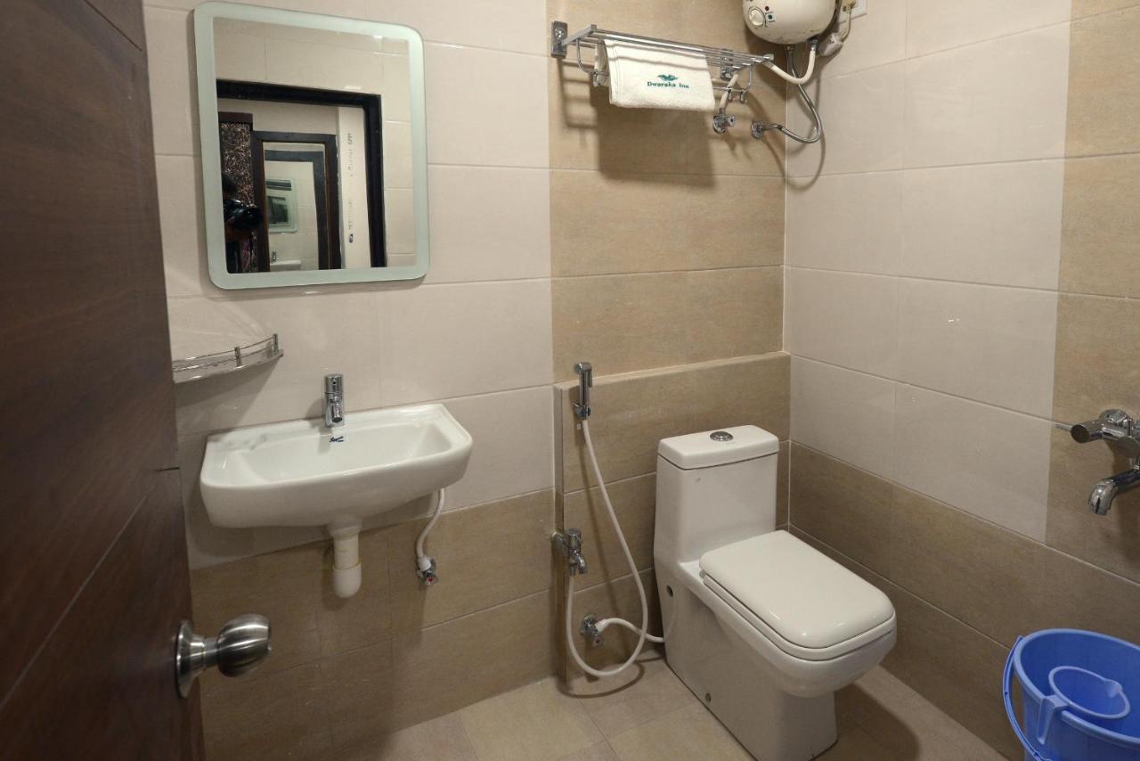 Dwaraka Inn Визакхапатнам Екстериор снимка
